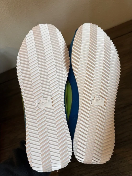 NIB [Nike] Cortez Retro Sneakers Shoes Photo Blue/Lemon Twist Youth 6/Womens 7.5 - Picture 12 of 13